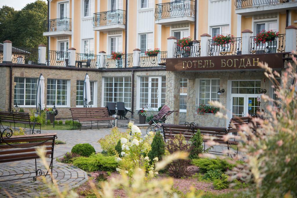 Hotel Bogdan Morshyn Exterior photo
